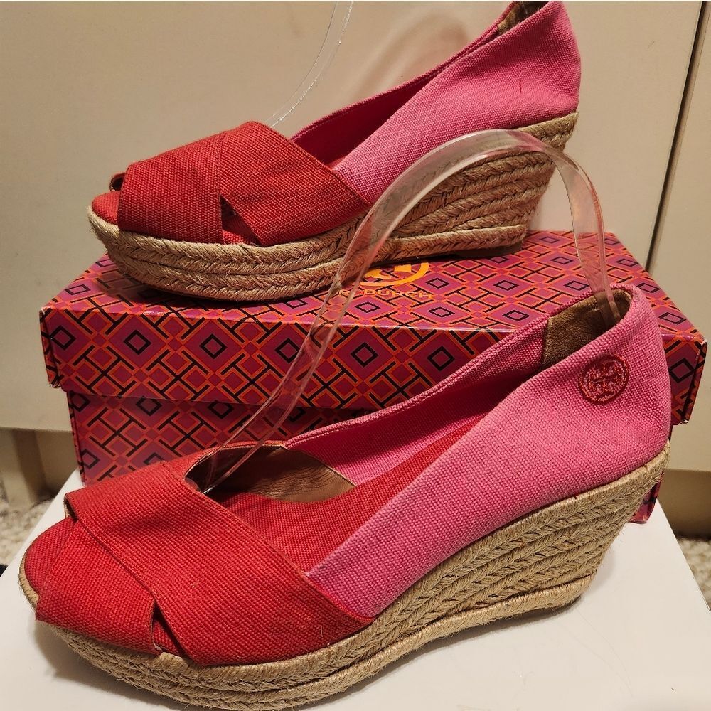 Tory Burch Red/Pink Canvas Peep Toe Wedge Heel Espadrilles Sz.9 $265 - Picture 4 of 10